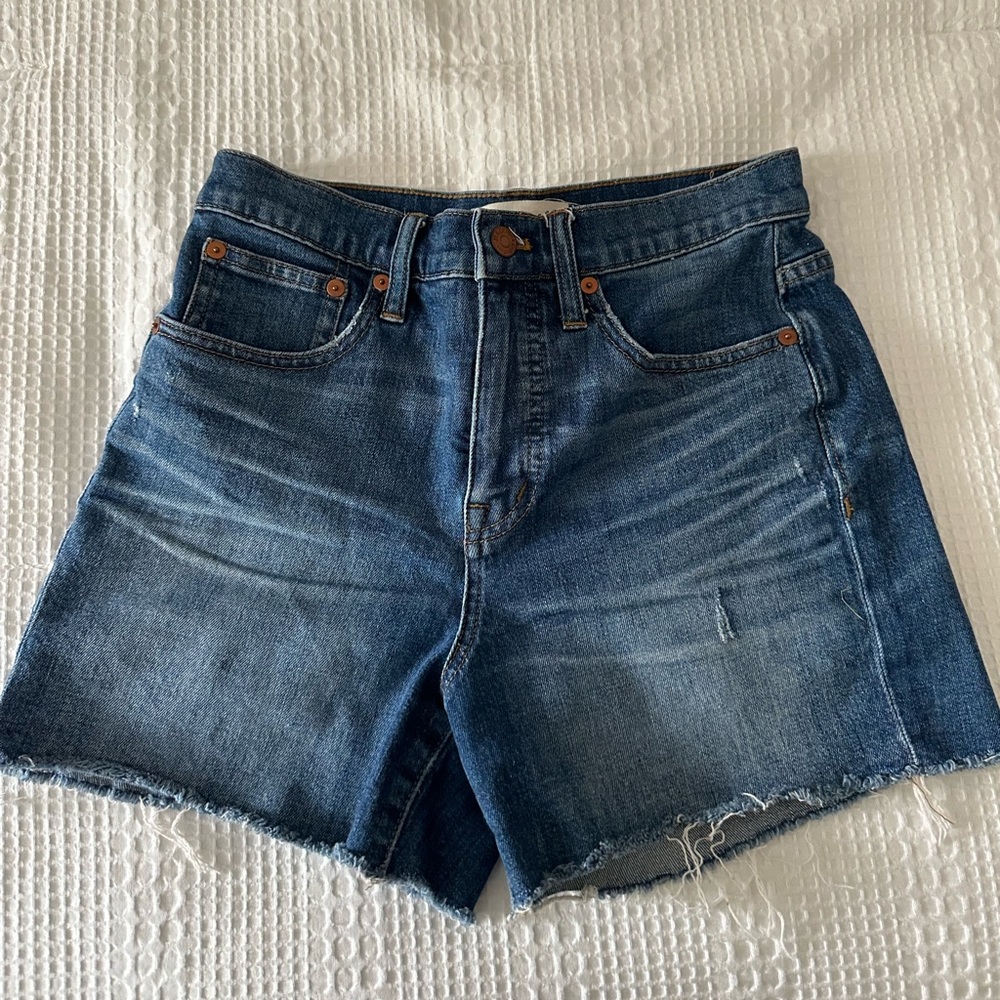 Madewell Dark blue high rise jean shorts